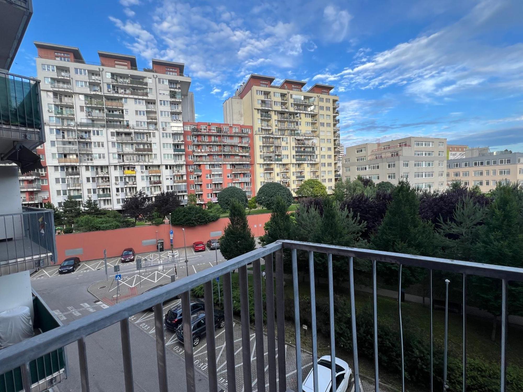 Apartment Jegeho Bratislava - Tipos Arena Kültér fotó
